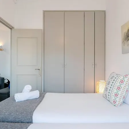 Canela Homes Cozy Apartment Barcelona