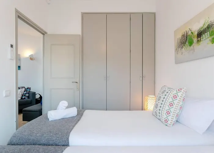 Canela Homes Cozy Apartment Barcelona