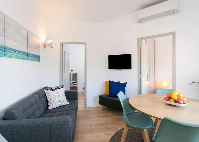 Apartment Canela Homes Cozy Barcelona