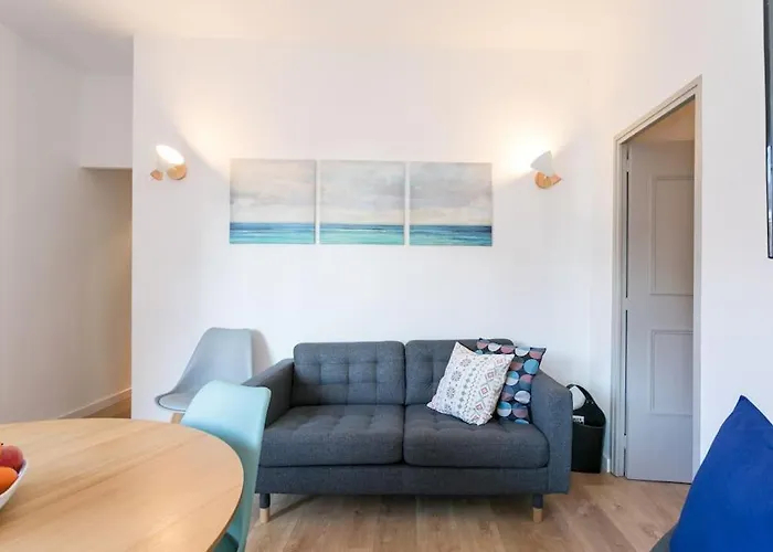 Canela Homes Cozy Apartment Barcelona